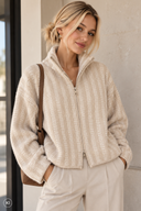 COZY STRIPES - Gestreifte Strickjacke mit Zwei-Wege-Reißverschluss
